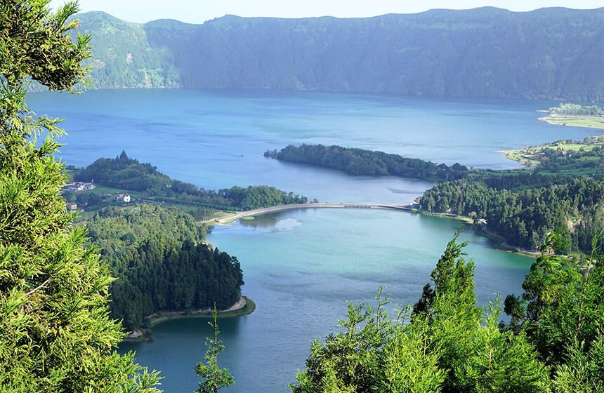 Ilhas – Madeira e Açores